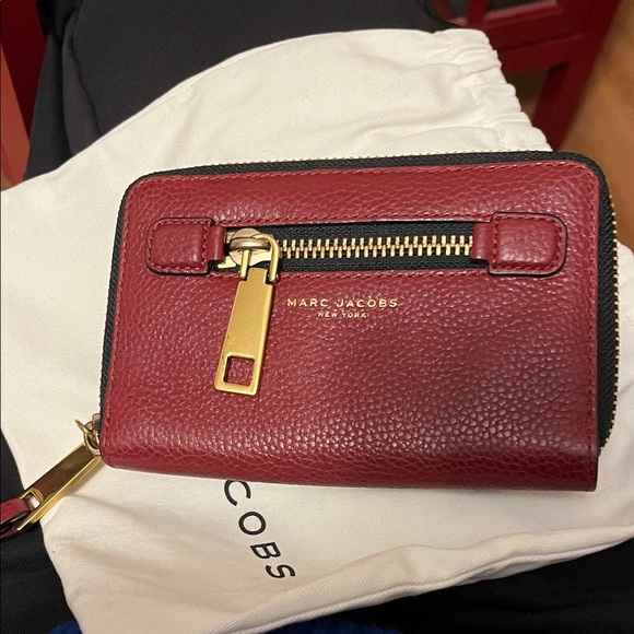 Marc Jacobs Handbags - Marc Jacobs Burgundy Leather Wallet with Gold Accents